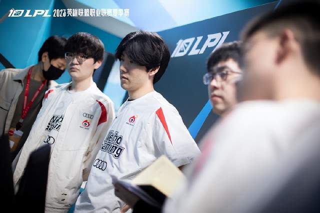 更是詹姆斯 更是詹姆斯