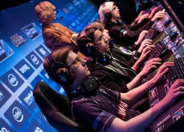 比赛上半场 比赛上半场